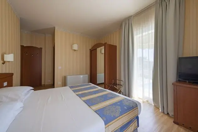 Superior Tek Büyük Yataklı Oda, Balkon (or Terrace)