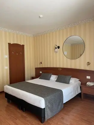 Superior Tek Büyük Yataklı Oda, Balkon (or Terrace)