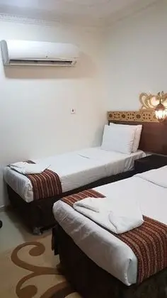 Üç Kişilik Oda