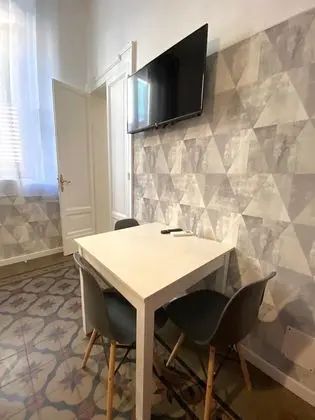 Family Apart Daire, Mutfak, Şehir Manzaralı