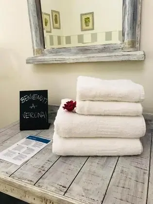 Camera Quadrupla (ROMEO) Bagno Privato Esterno