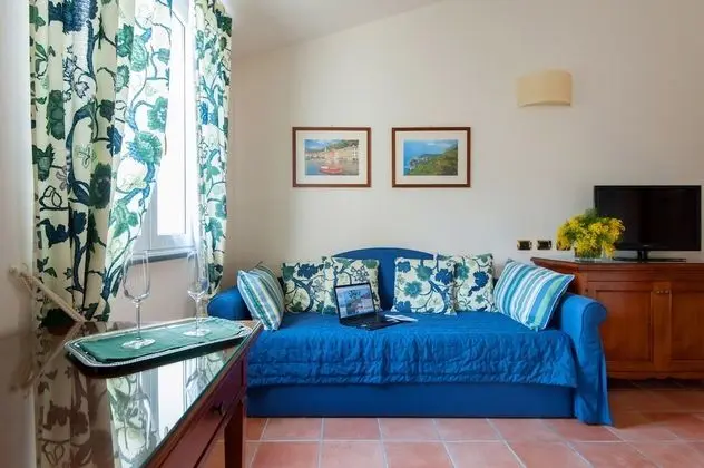 Superior Tek Büyük Yataklı Oda, Tepe Manzaralı