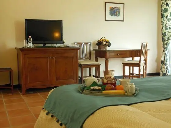 Superior Tek Büyük Yataklı Oda, Tepe Manzaralı