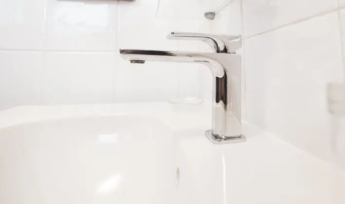 Tek Büyük Yataklı Oda, Teras, Tepe Manzaralı