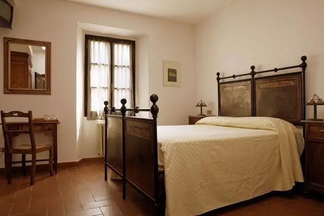 Family Tek Büyük Yataklı Oda