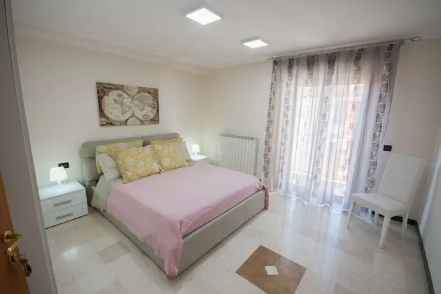 Üç Kişilik Oda
