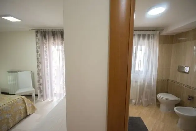 Üç Kişilik Oda