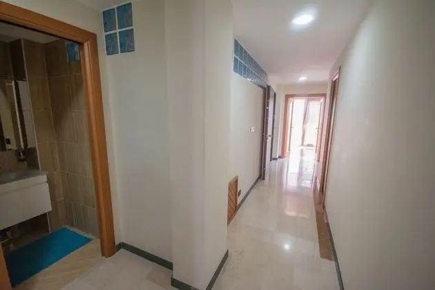 Üç Kişilik Oda