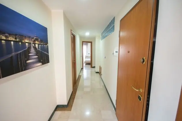 Üç Kişilik Oda
