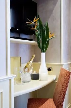 Deluxe Üç Kişilik Oda, Sigara İçilmez (Free Smartphone for Guests)