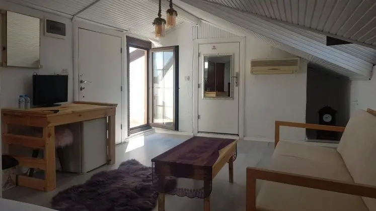 Çatı Katı Standart Oda, Gökyüzü Manzaralı, Teraslı