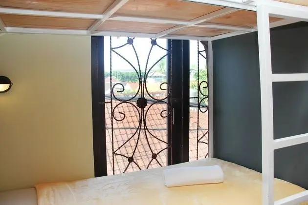 6-Bed Mixed Dormitory