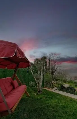 Bungalow 2+1 Oda, Göl Manzaralı, Özel Havuzlu