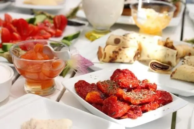 Premium Üç Kişilik Oda