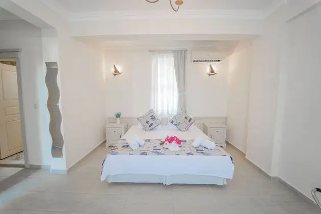 Standard Tek Büyük veya İki Ayrı Yataklı Oda, Veranda