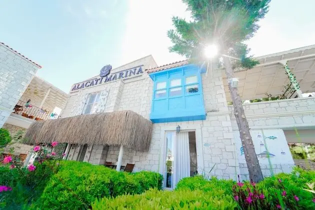 Standard Tek Büyük veya İki Ayrı Yataklı Oda, Veranda