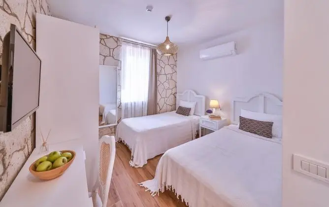 Cumbalı Oda