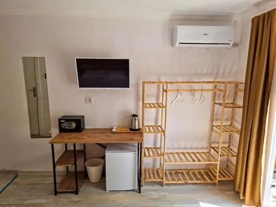 Standart Oda, Bahçe Manzaralı, Balkonlu