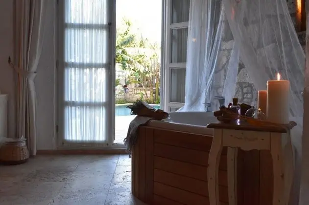 Suite, Havuz Manzaralı, Jakuzili