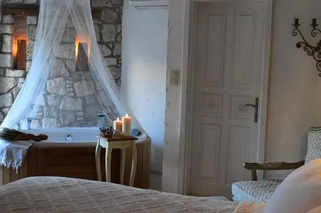 Suite, Havuz Manzaralı, Jakuzili