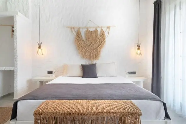 Junior Suite, Havuz Manzaralı, Klimalı