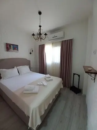 Çift Kişilik, Bahçe Manzaralı