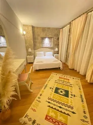 Deluxe Çift Kişilik Oda, Sokak Manzaralı, Fransız Balkonlu