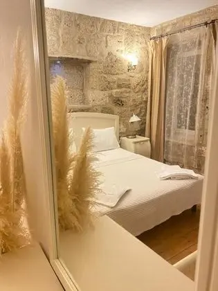 Deluxe Çift Kişilik Oda, Sokak Manzaralı, Fransız Balkonlu
