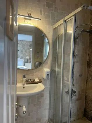 Deluxe Üç Kişilik Oda , Avlu Manzaralı, 1. Kat