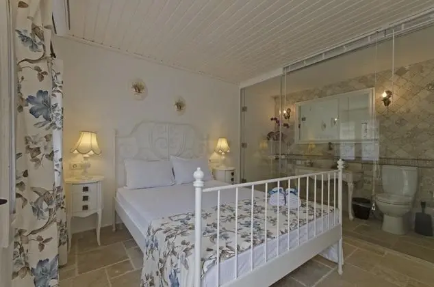 Standart Oda-Ana Bina, Bahçe Manzaralı