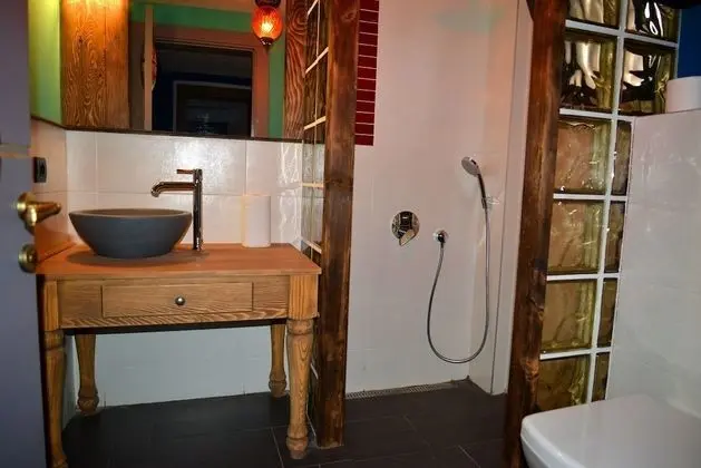 Luxury Tek Büyük Yataklı Oda, Bahçe Manzaralı