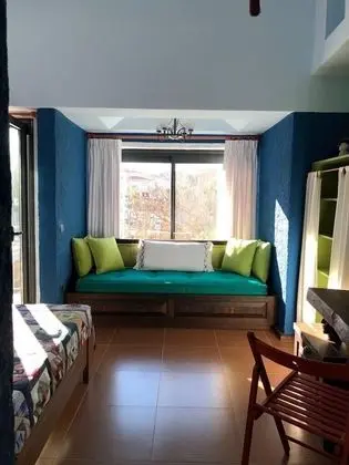 Luxury Üç Kişilik Oda, Bahçe Manzaralı