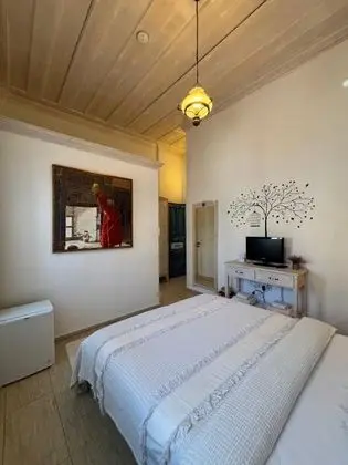 Standart Oda, Şehir Manzaralı