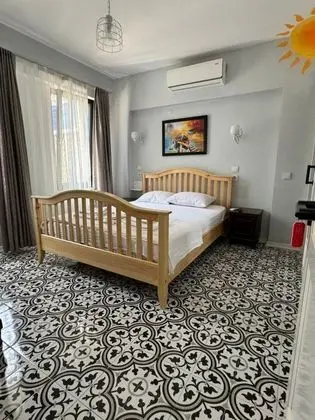 Standart Oda, Bahçe Manzaralı
