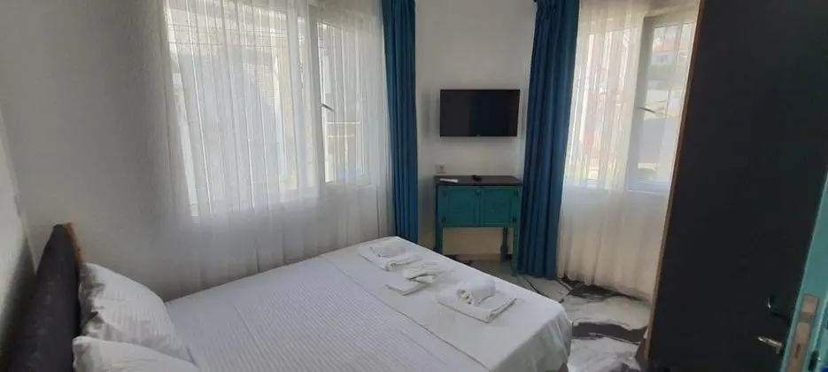 Teraslı Standart Oda, Şehir Manzaralı, Ortak Teraslı