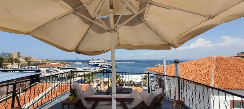 Teraslı Standart Oda, Şehir Manzaralı, Ortak Teraslı