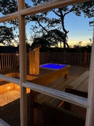 Luxury Çadır, Sıcak Su Havuzu, Bahçe Manzaralı