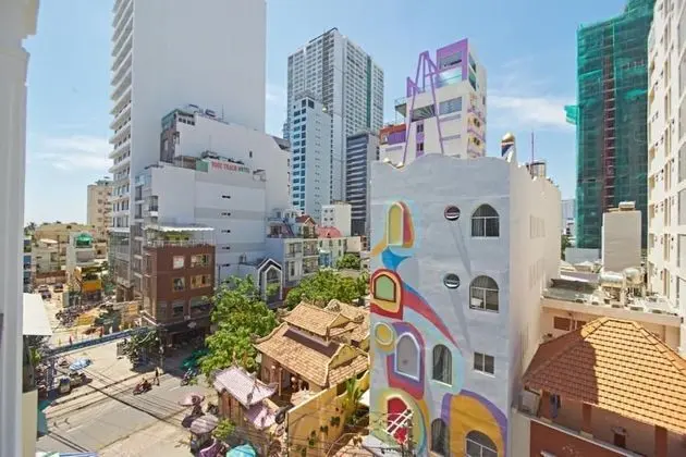 Dört Kişilik Oda, Balkon