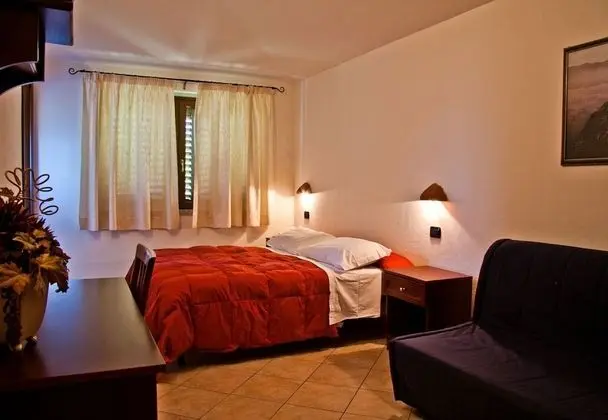 Tek Büyük veya İki Ayrı Yataklı Oda