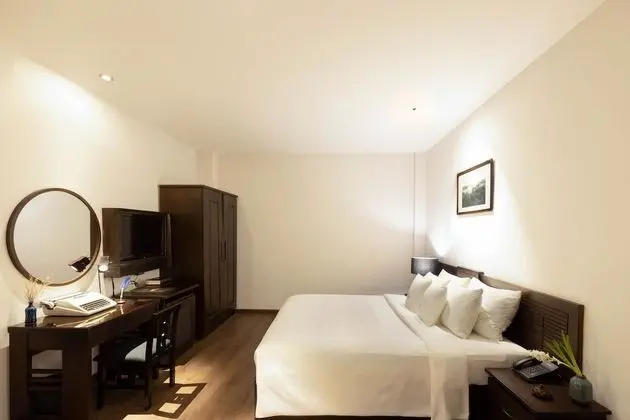 Deluxe Tek Büyük Yataklı Oda, Penceresiz