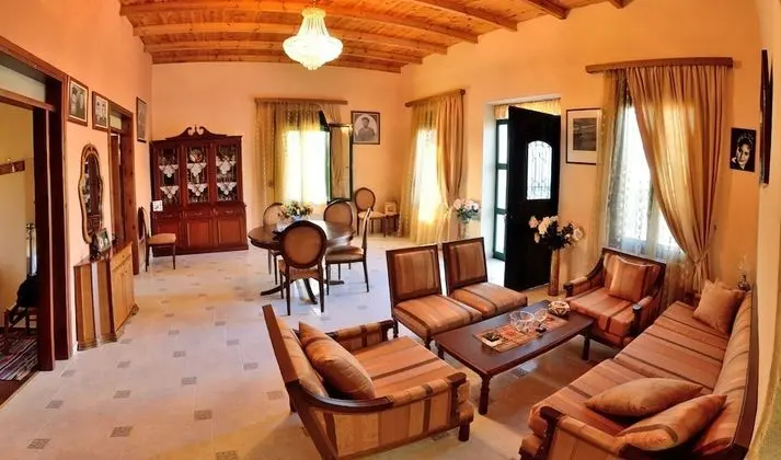 Villa, Bahçe Manzaralı