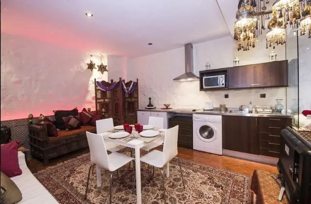 Deluxe Apart Daire, Jakuzi (Árabe)