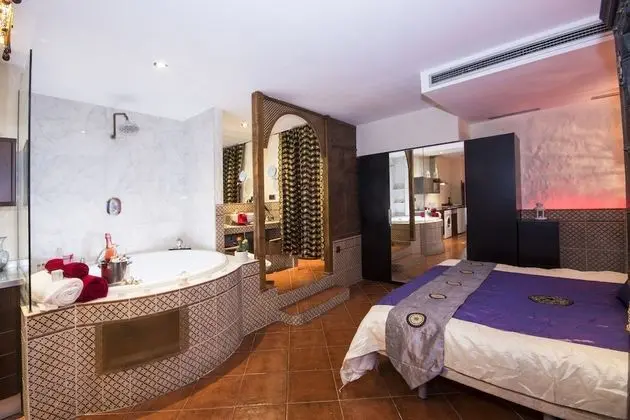 Deluxe Apart Daire, Jakuzi (Árabe)