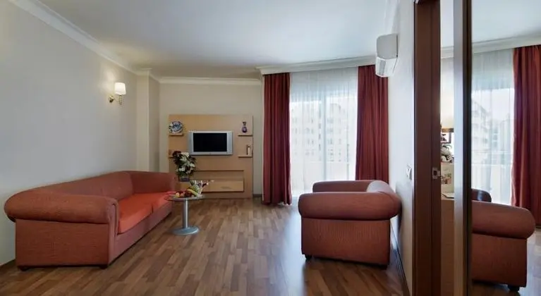 Aile Odası Connecting Room