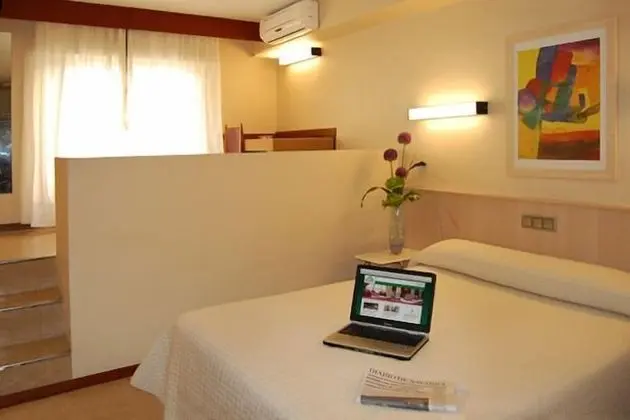 Tek Büyük veya İki Ayrı Yataklı Oda