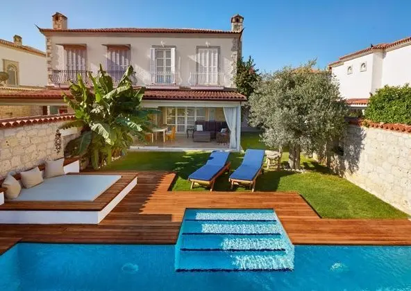 Villa, Bahçe Manzaralı