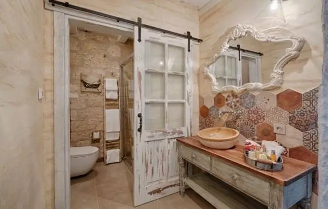 Teraslı Suit Oda, Bahçe Manzaralı