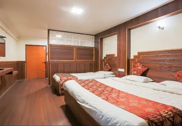 Deluxe Üç Kişilik Oda