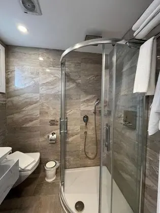 Deluxe Suit, Bahçe Manzaralı