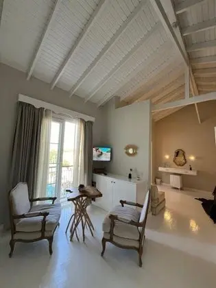 Deluxe Suit, Bahçe Manzaralı